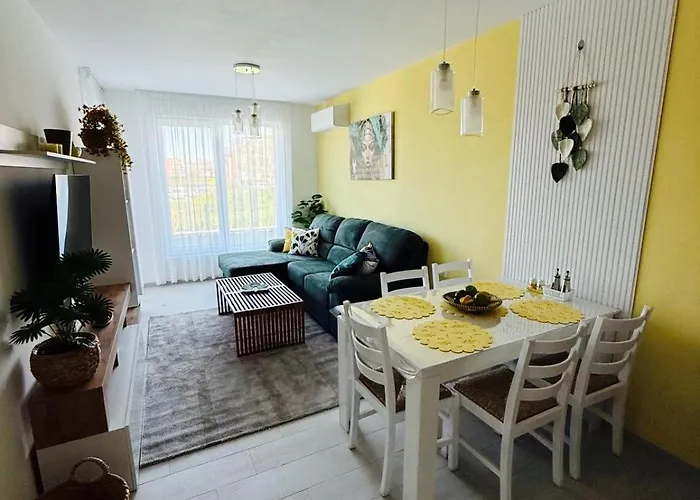 Апартаменти Sozopol Residence * Созополь